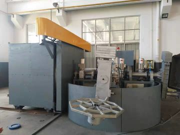 kaufen 220V-480V Rotationsformmaschine mit innerem Kreisofen zur Herstellung von Kühlboxen online manufacture