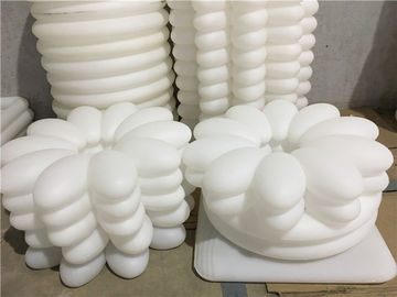 kaufen Helle Abdeckungs-Plastikrotationsformteil klein zu großem verfügbarem online manufacture