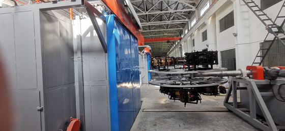 15-30 Minuten Zykluszeit Shuttle Rotomolding-Maschine mit Feldinstallation zur Verfügung gestellt