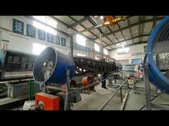 Unsere Maschine zum Bauen von Ruderbooten, Kanus, Kajaken und Schnellbooten