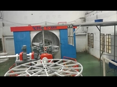 Hochwertige Shuttle-Rotationsformmaschine Wasserbehälter und Kunststoffflaschen und Wasserbehälter Herstellung